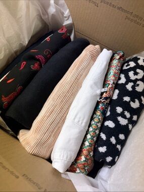 📦 Reseller Mystery Bundle 📦 5 Pound • 7 Pieces • Mixed Sizes